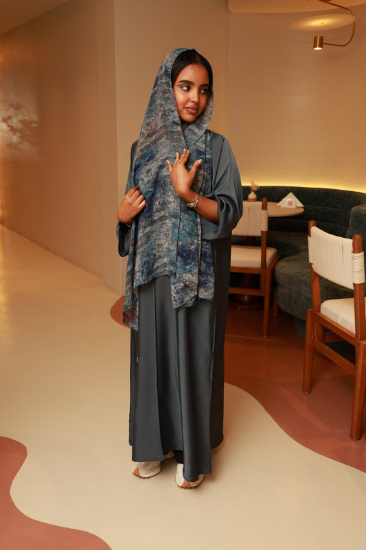 Sahar Smoke Abaya Set