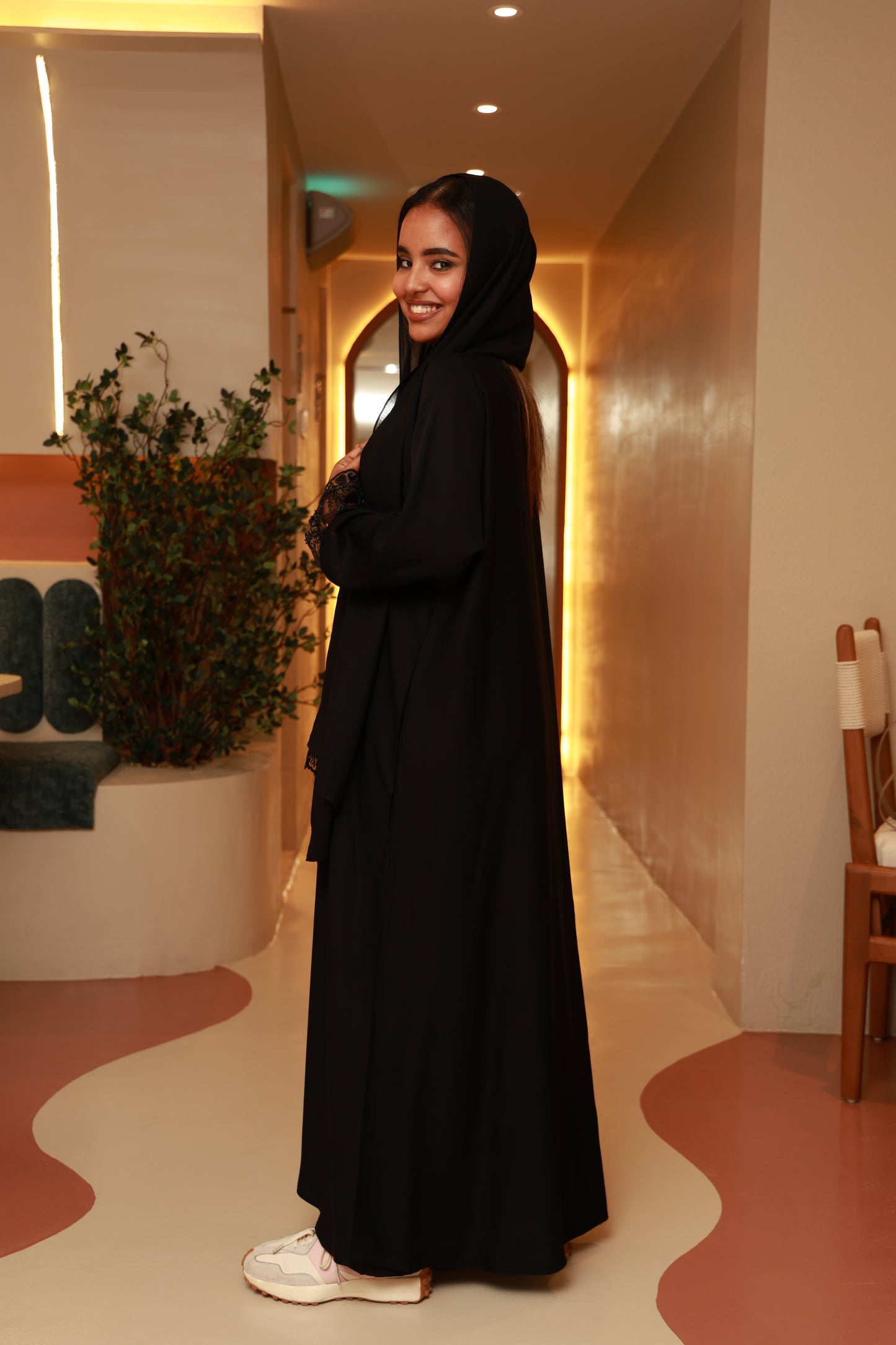 Midnight Lace Abaya Set